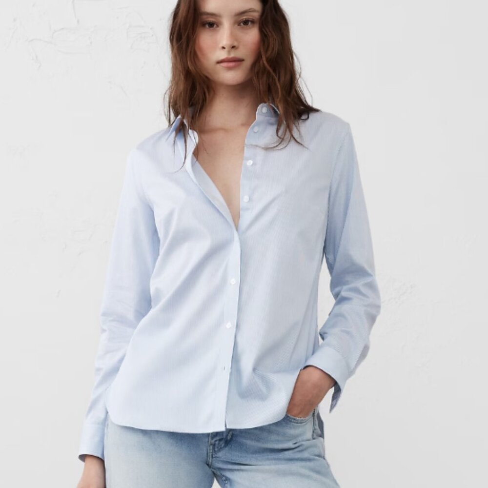 Banana Republic Easy-Care Tailored Button-Down Shirt
